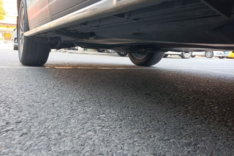 大众 途观 2015款 1.4TSI 手动两驱蓝驱版局部细节9001