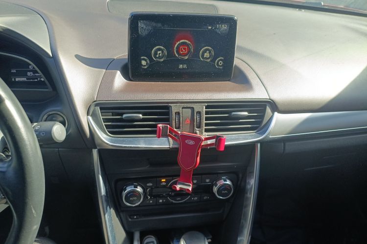 马自达CX-4 2018款 2.0L 自动两驱蓝天品位升级版 国VI中控内饰16