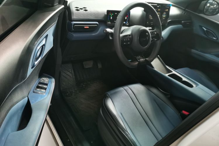 比亚迪 海鸥 2024款 荣耀版 305km 活力版中控内饰20