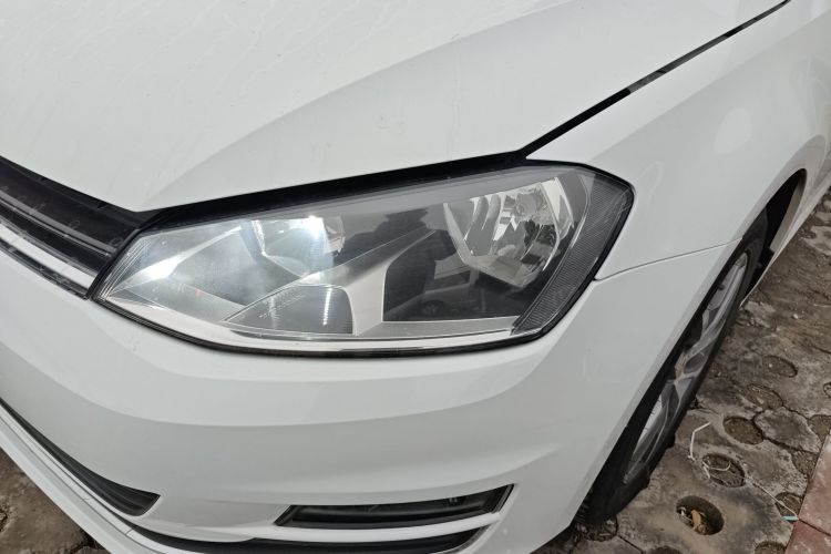 大众 高尔夫 2016款 230TSI 自动豪华型局部细节36