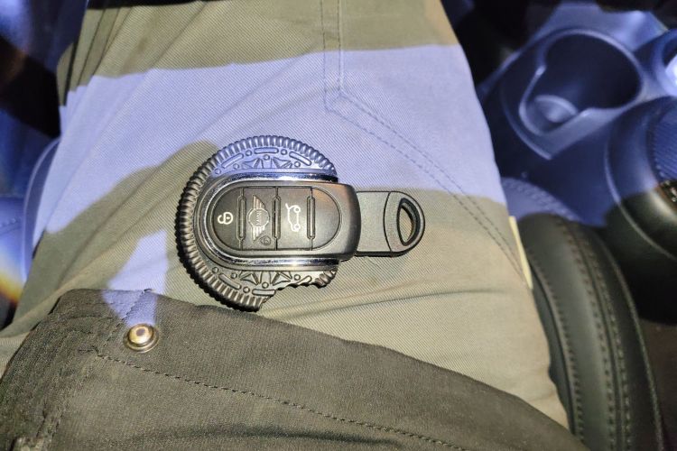 MINI 2023款 改款 2.0T COOPER S 艺术家中控内饰11