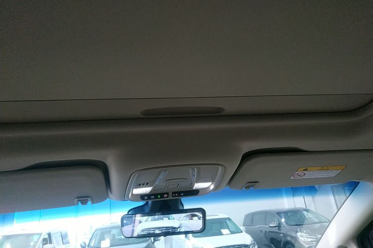 别克GL8 2023款 ES陆尊 尊享型中控内饰22