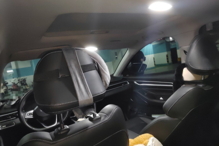 吉利汽车 帝豪 2022款 第4代 1.5L CVT尊贵型中控内饰22