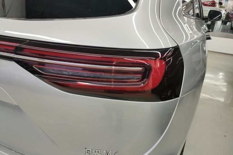 鸿蒙智行 问界M7 2024款 1.5T 后驱Plus版 5座车身外观9