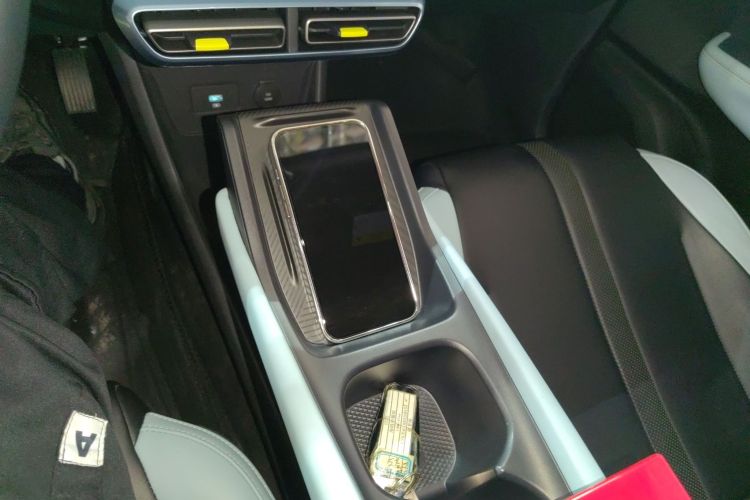 比亚迪 海鸥 2024款 荣耀版 405km 飞翔版中控内饰18