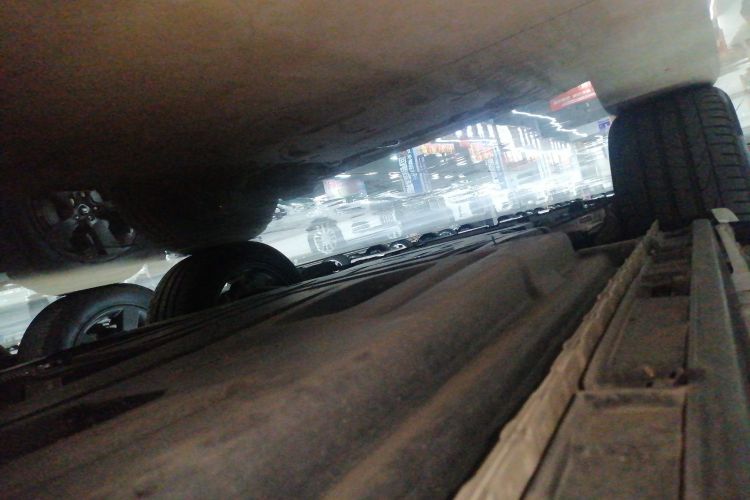 捷豹F-PACE 2024款 P250 R-Dynamic SE局部细节9002