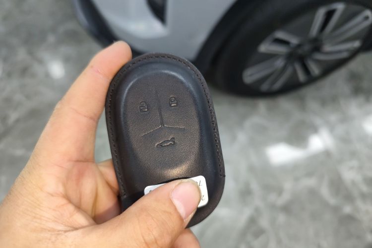 蔚来ES7 2022款 75kWh中控内饰7001