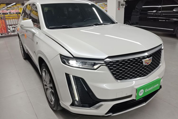凯迪拉克XT6 2022款 2.0T 七座两驱豪华型车身外观6002