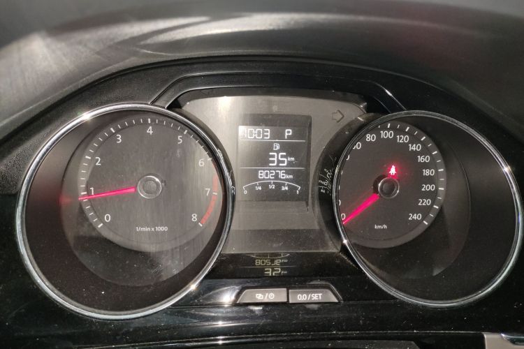 大众 宝来 2014款 1.6L 自动舒适型中控内饰14