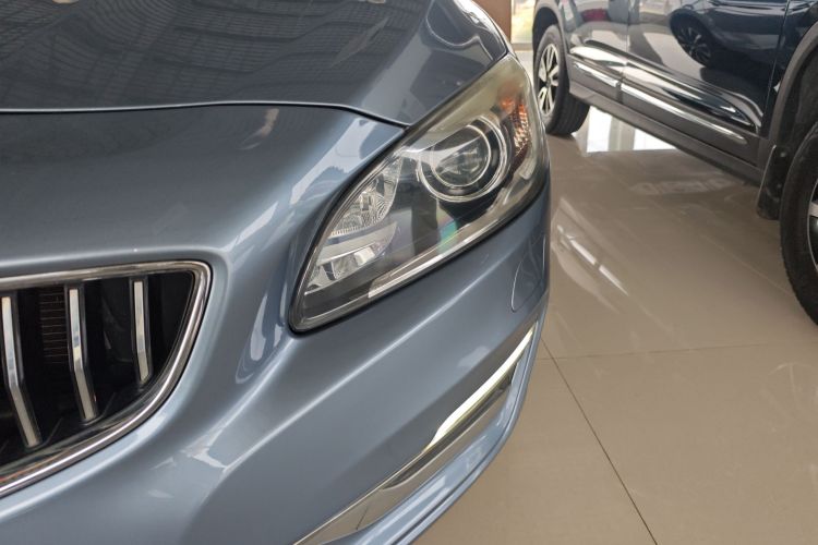 沃尔沃S60 2018款 S60L T3 智进进取版局部细节36