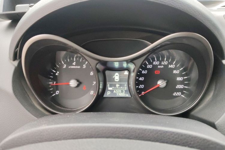 海马S5 2015款 1.5T CVT豪华型中控内饰14