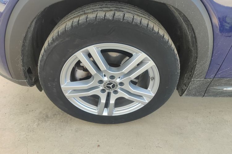 奔驰GLB 2020款 GLB 200 动感型车身外观6007