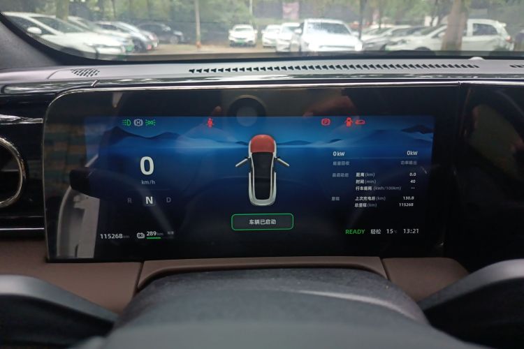 零跑汽车 零跑C01 2022款 后驱长续航版中控内饰14