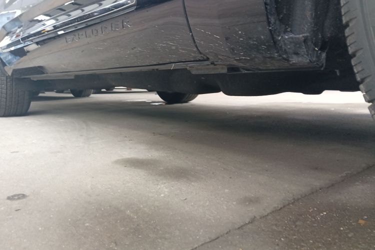 福特 探险者 2024款 2.3T EcoBoost 后驱风尚版 6座局部细节9001