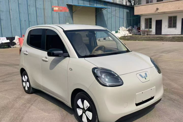 五菱汽车 宏光MINIEV 2025款 四门版 进阶款车身外观3