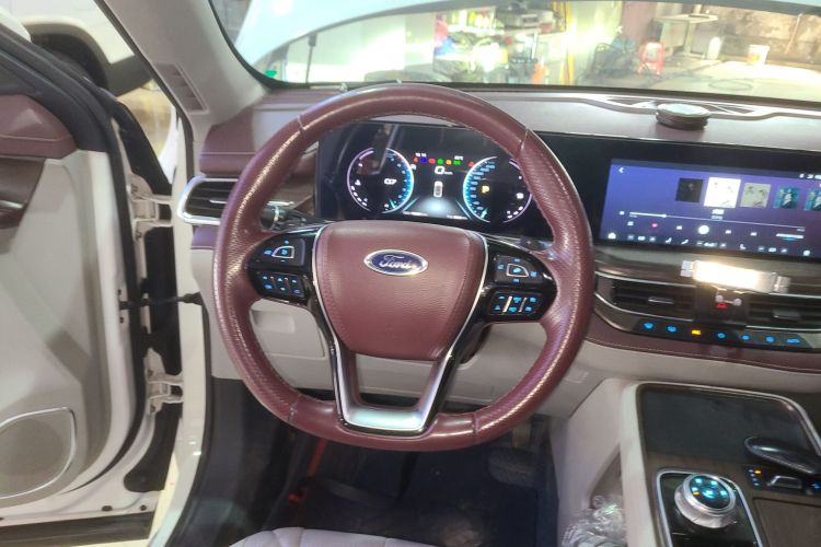 福特 领裕 2021款 EcoBoost 225 尊领型 6座中控内饰13