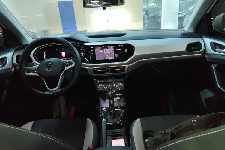 大众 探影 2023款 200TSI DSG 悦智联版中控内饰7002