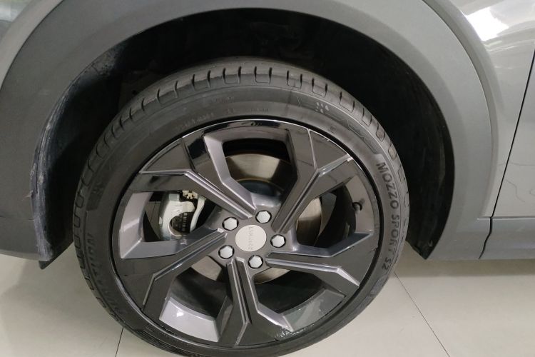 领克06 2023款 Remix 1.5T 劲Halo车身外观6003