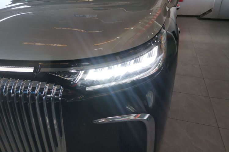 岚图汽车 岚图梦想家 2025款 PHEV 四驱旗舰乾崑版局部细节36