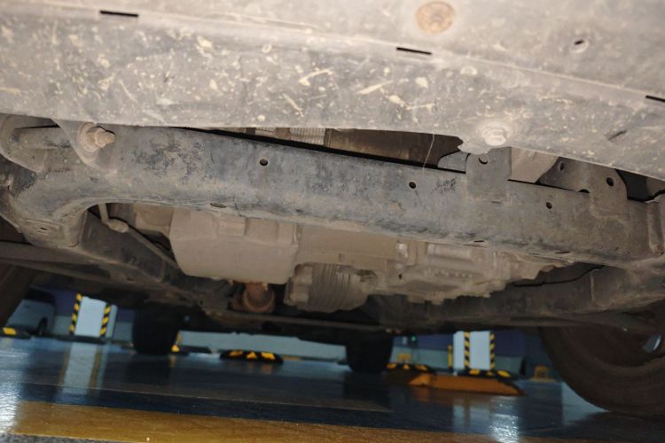 雪佛兰 科帕奇 2014款 2.4L 四驱旗舰版 7座局部细节9008