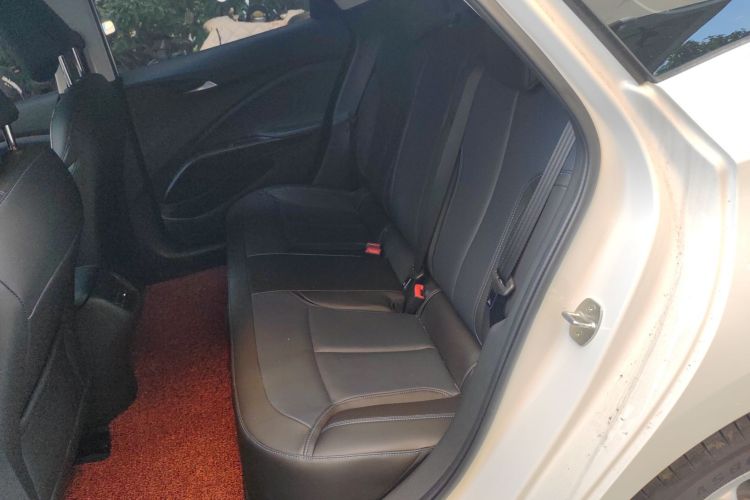 别克 微蓝6 2024款 450km 出行版中控内饰7004