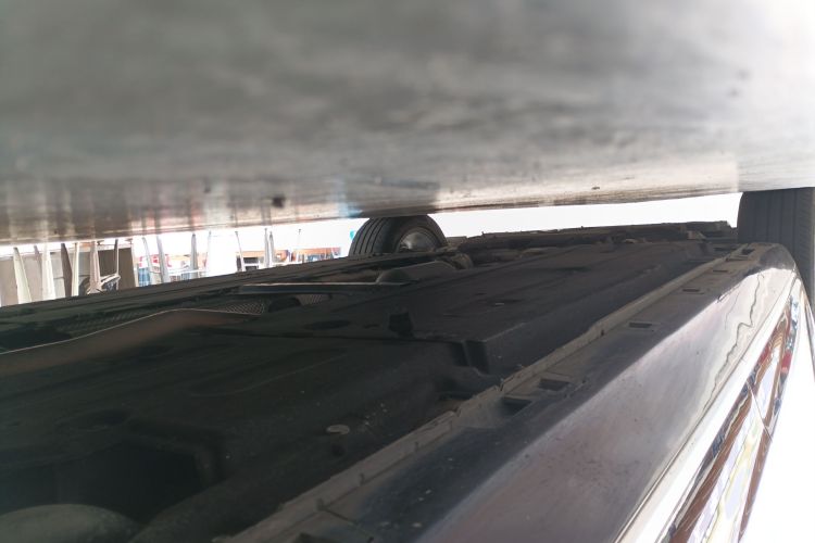 红旗H5 2024款 2.0T 自动智联旗畅版局部细节9002