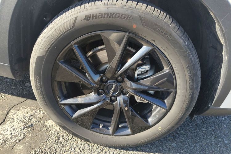 哈弗H6 2021款 第三代 2.0T 自动两驱Max车身外观10