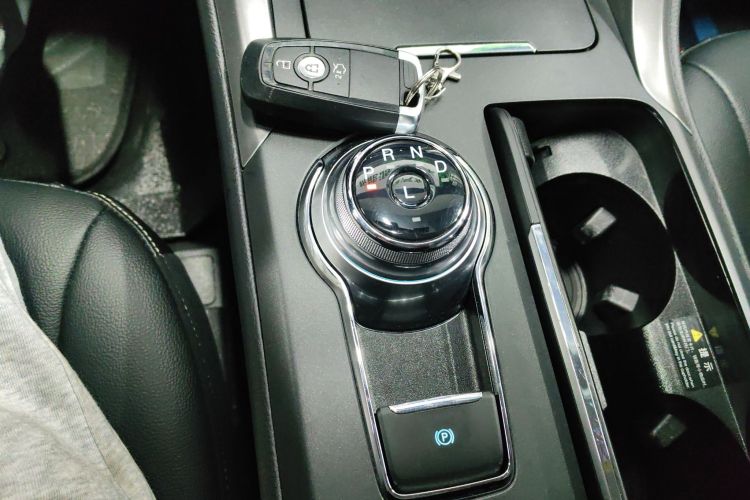 福特 蒙迪欧新能源 2018款 2.0 PHEV 智控时尚型 国VI局部细节18