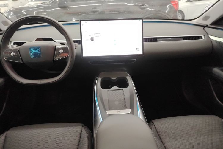 小鹏MONA M03 2025款 515 长续航 Plus中控内饰18