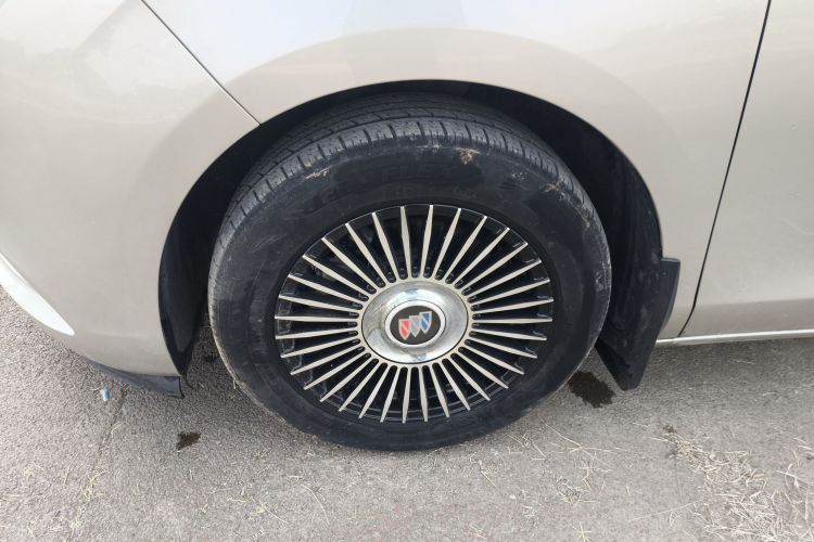 别克GL8 2017款 ES 28T 尊享型 国V车身外观6007