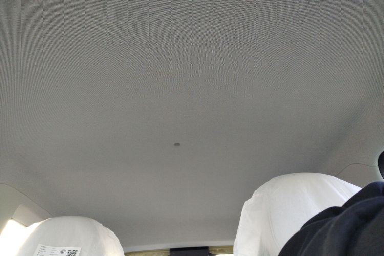 吉利银河 2025款 210km 熊猫骑士中控内饰22