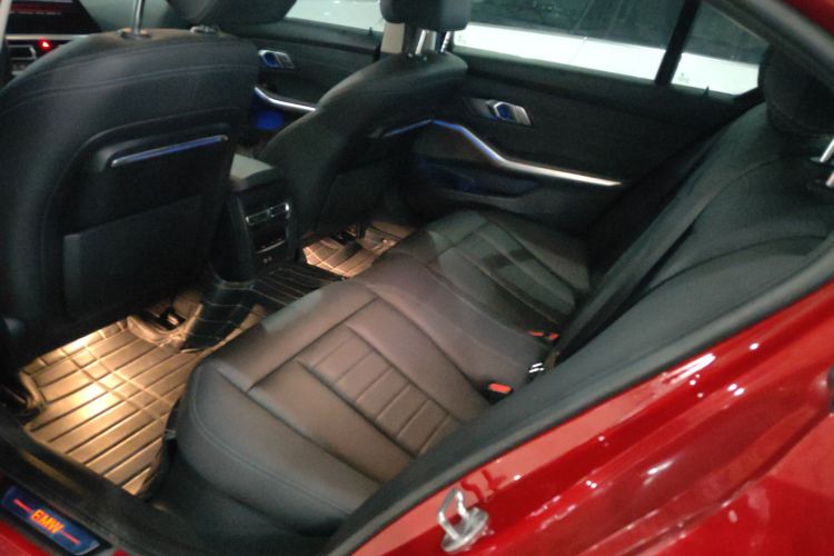 宝马3系 2020款 325Li 首发版中控内饰21