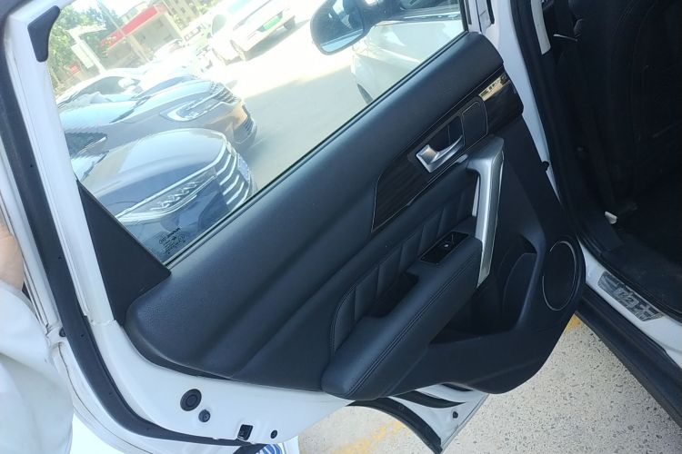 哈弗H2 2016款 红标 1.5T 自动两驱豪华型中控内饰49