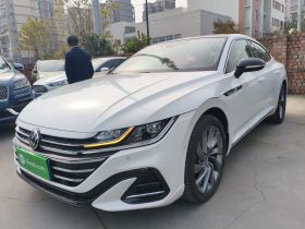 一汽-大众CC 2023款 380TSI 夺目版