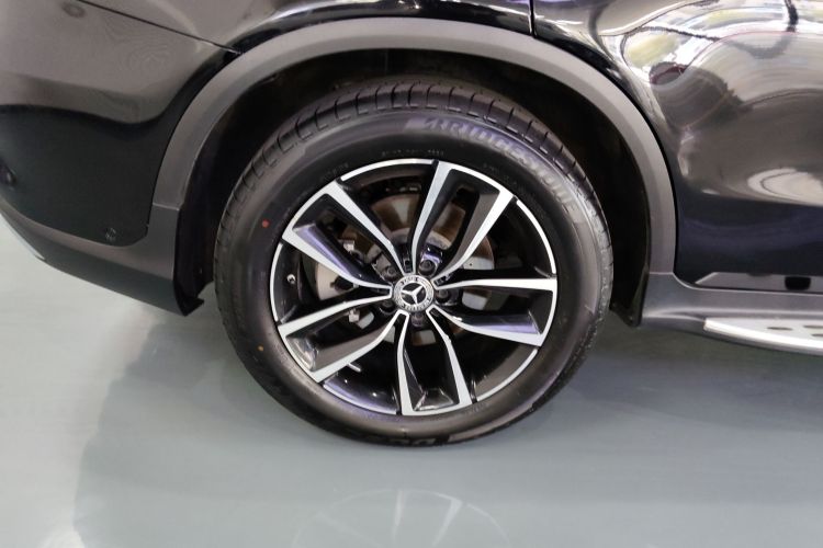 奔驰GLC 2021款 GLC 300 L 4MATIC 动感型车身外观6008