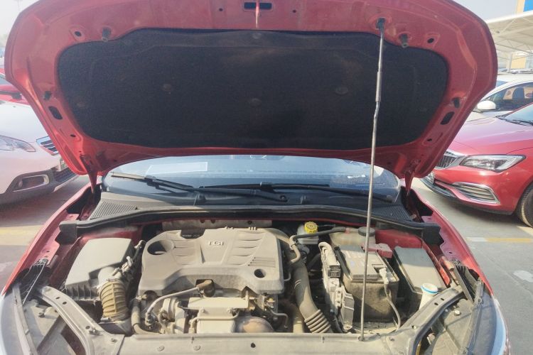 名爵 MG6 2017款 20T 手动豪华智联版 国V机舱底盘24