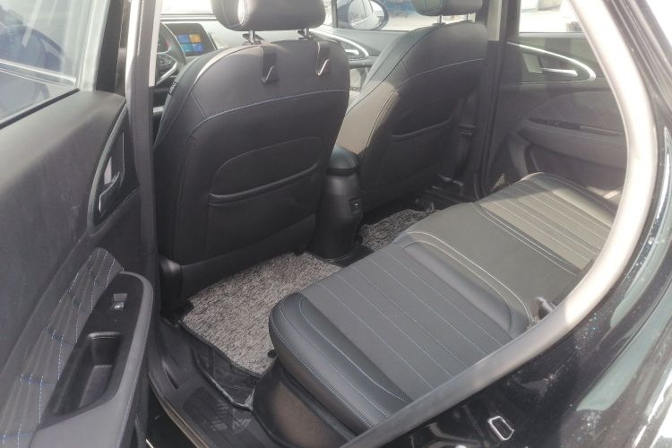 欧拉好猫 2021款 400km标准续航 维纳斯版 磷酸铁锂中控内饰21