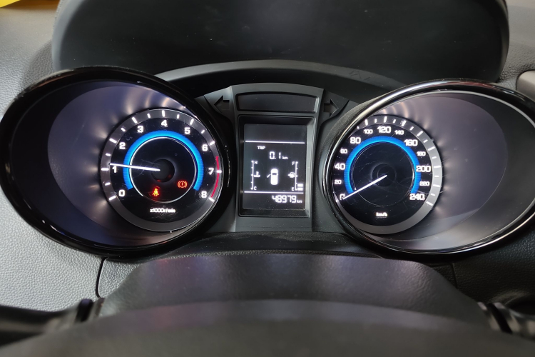 长安CS15 2016款 1.5L 手动时尚版局部细节14