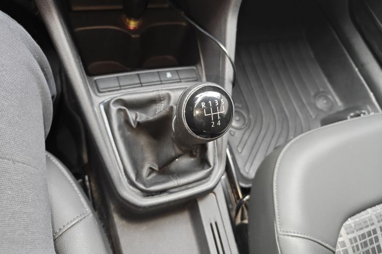 大众 捷达 2019款 梦想版 1.5L 手动舒适型中控内饰18