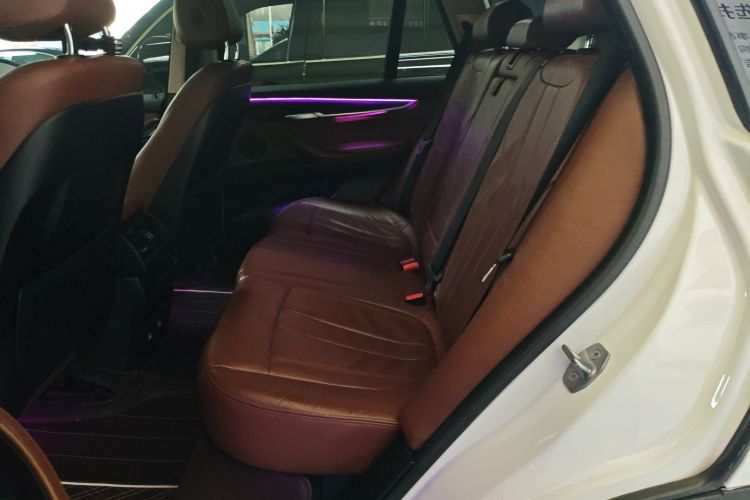 宝马X5(进口) 2015款 xDrive28i中控内饰21