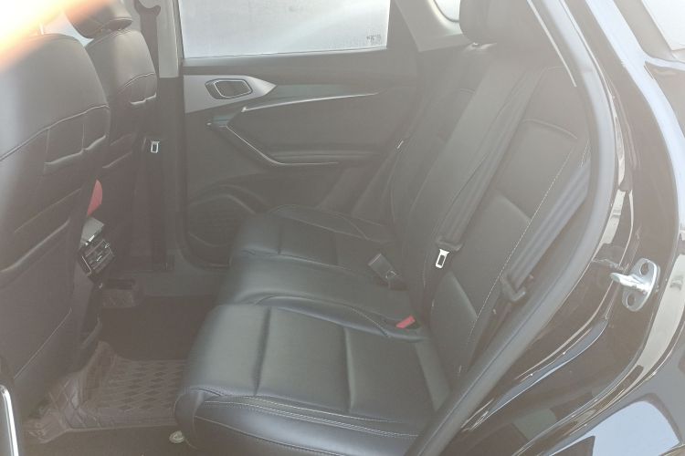 名爵 MG ONE 2022款 α-数智运动系列 1.5T 初创版中控内饰21