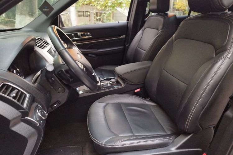 福特 探险者(进口) 2016款 2.3T 精英版局部细节19