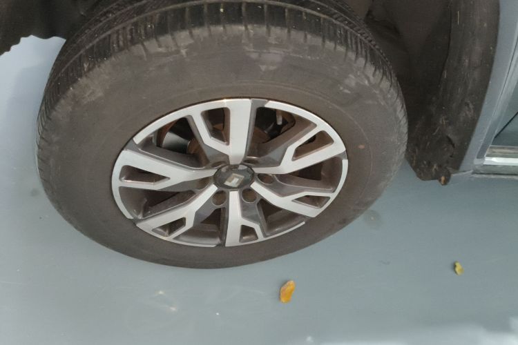 坦克300 2021款 城市版 2.0T 很有型车身外观6007