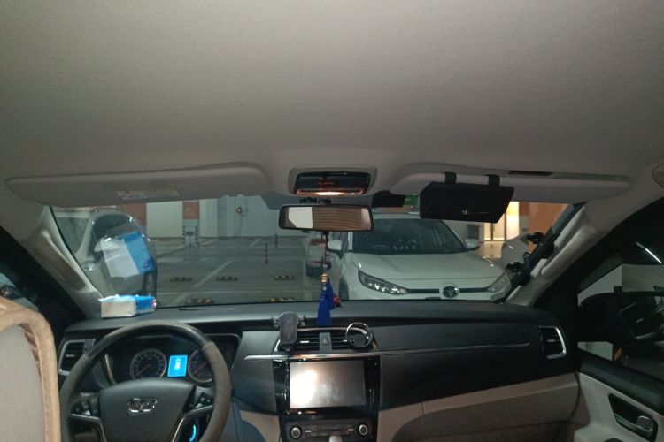 华颂7 2015款 2.0T 自动舒适型局部细节22