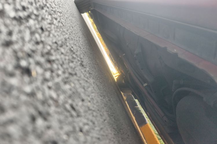 丰田 雷凌 2017款 1.2T G CVT精英版局部细节9003