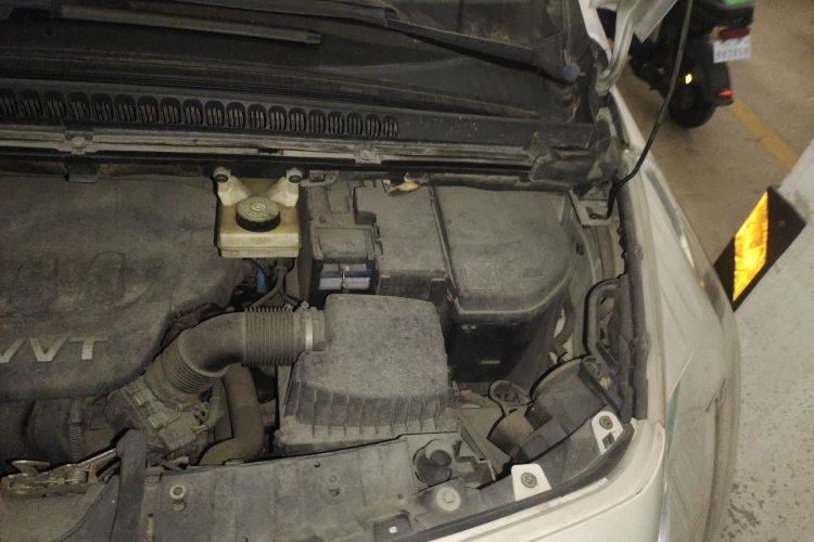 标致3008 2013款 2.0L 自动经典版局部细节9007