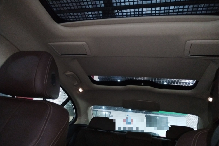 宝马7系 2018款 730Li 领先型 卓越套装中控内饰22