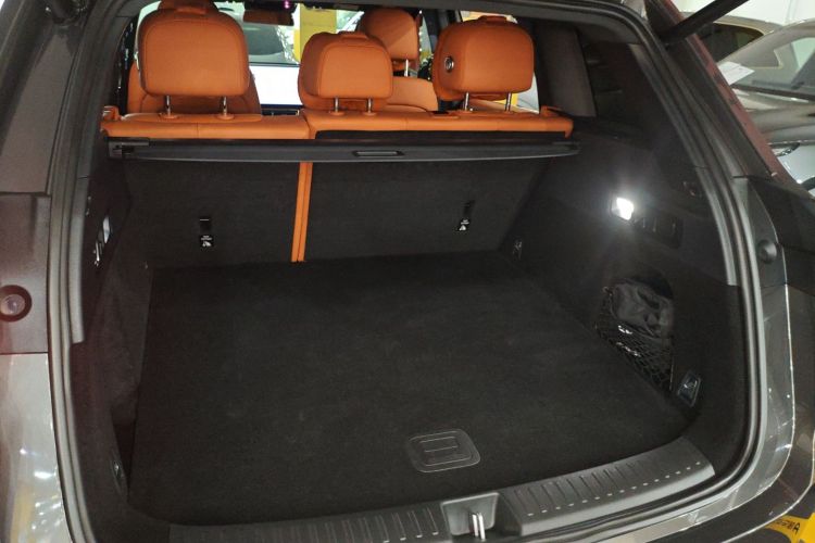 理想汽车 理想L6 2024款 Pro机舱底盘23