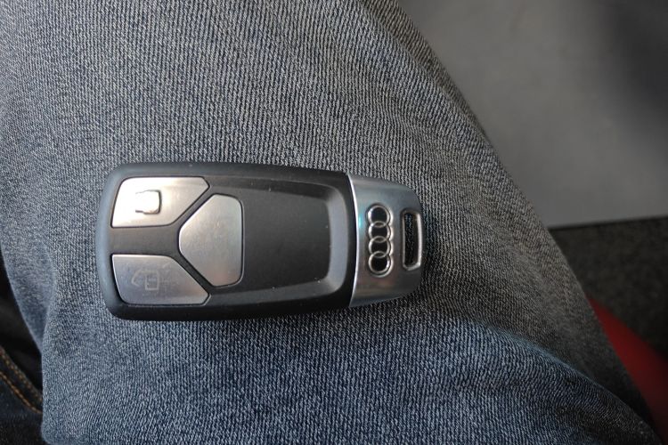 奥迪S5 2020款 S5 3.0T Sportback中控内饰7001