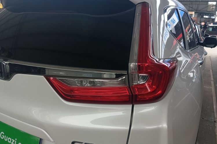 本田CR-V 2019款 240TURBO CVT四驱豪华版 国VI车身外观6006